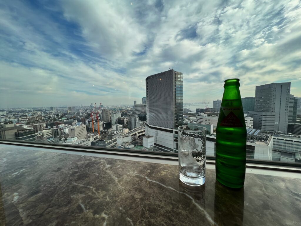 横浜ベイシェラトン　ラウンジ