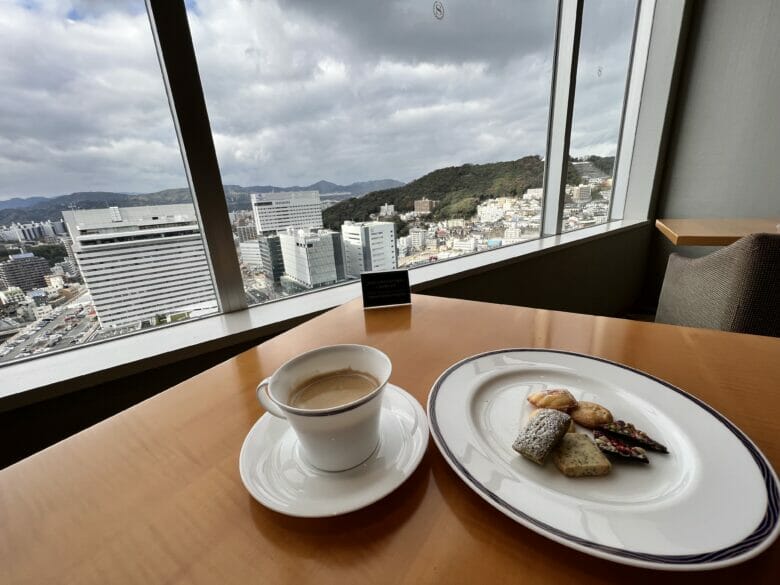 シェラトン広島 クラブラウンジ ブログ 時間 プラチナ ティータイム