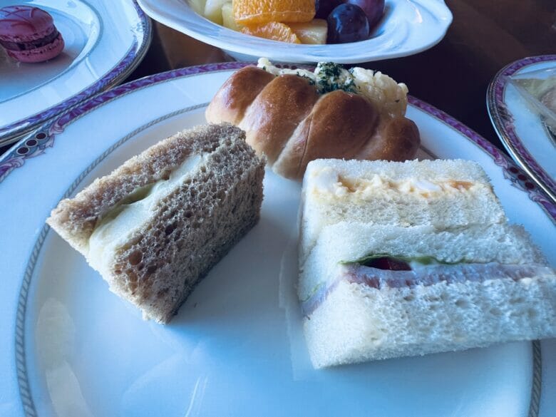 ウェスティン東京 ラウンジ ティータイム ブログ プラチナ 朝食 予約 メニュー