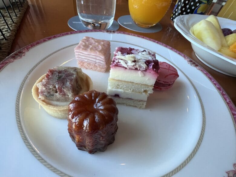 ウェスティン東京 ラウンジ ティータイム ブログ プラチナ 朝食 予約 メニュー