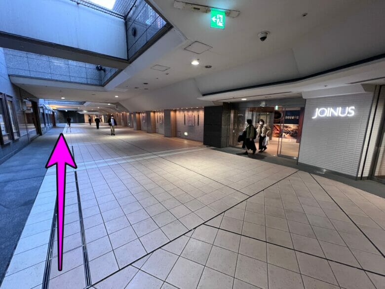 横浜ベイシェラトン　アクセス　行き方　地下鉄　最寄駅　出口
