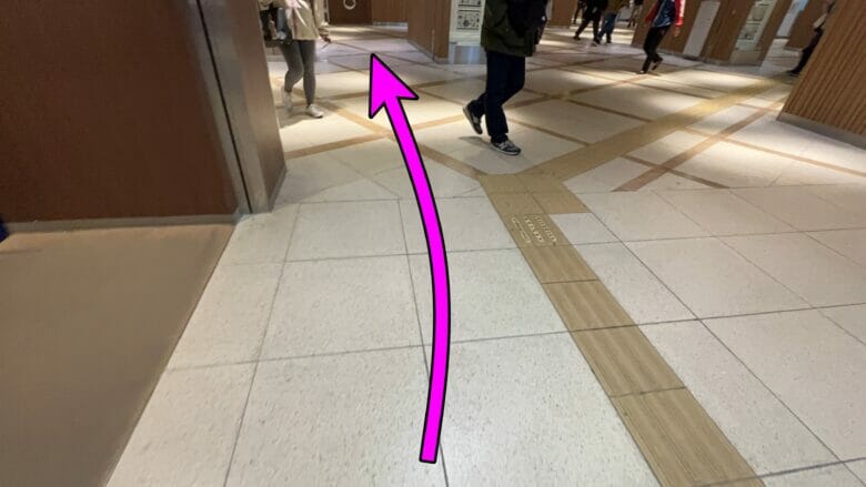 横浜ベイシェラトン 行き方 アクセス 東急から 最寄駅 出口