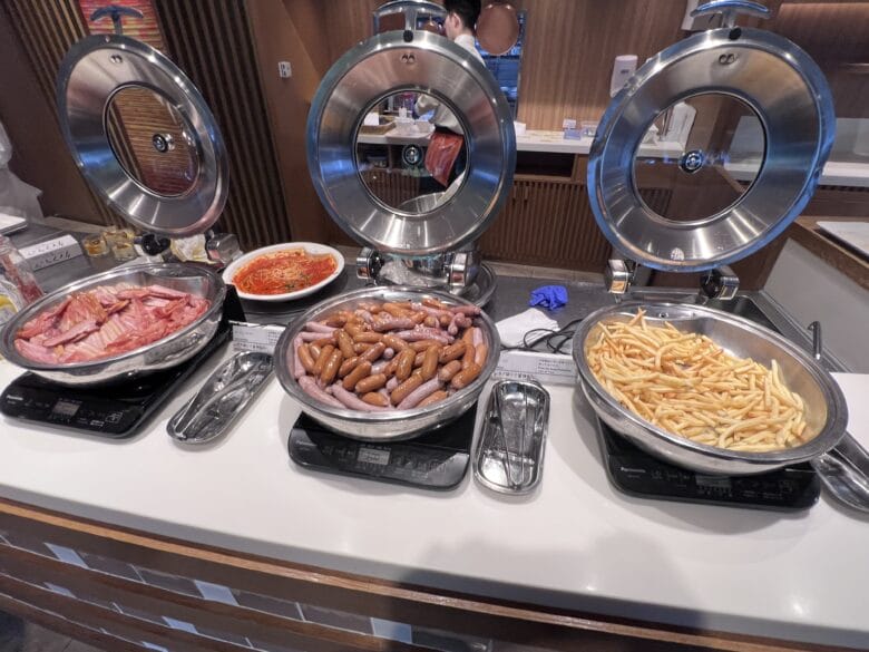 シェラトングランデトーキョーベイ ビュッフェ 朝食 料金 時間