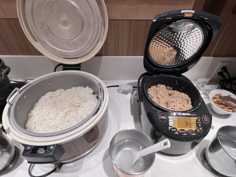 シェラトングランデトーキョーベイ ビュッフェ 朝食 料金 時間
