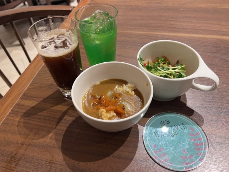 シェラトングランデトーキョーベイ ビュッフェ 朝食 料金 時間