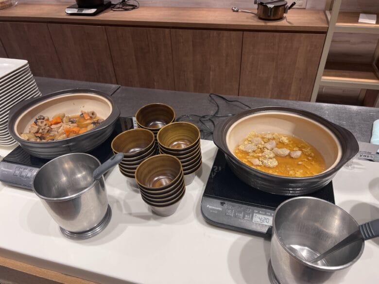 シェラトングランデトーキョーベイ ビュッフェ 朝食 料金 時間