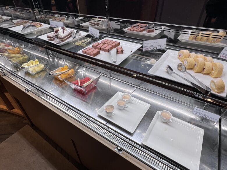 シェラトングランデトーキョーベイ クラブラウンジ アルコール 夜ご飯