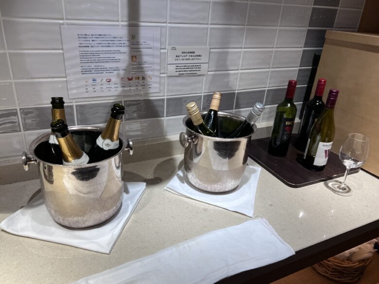 シェラトングランデトーキョーベイ クラブラウンジ アルコール 夜ご飯