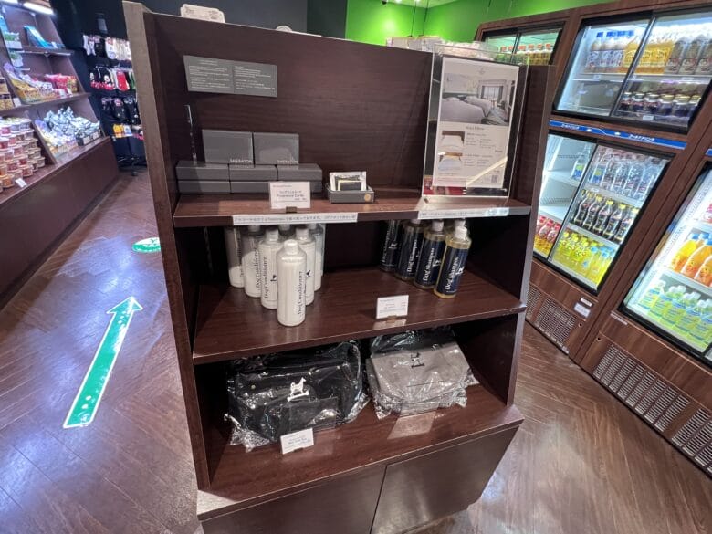 シェラトングランデトーキョーベイ　コンビニ　売店