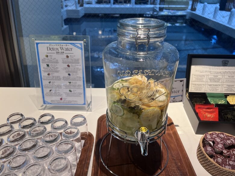 シェラトン沖縄　クラブラウンジ　プラチナ　営業時間　シェラトン沖縄サンマリーナ