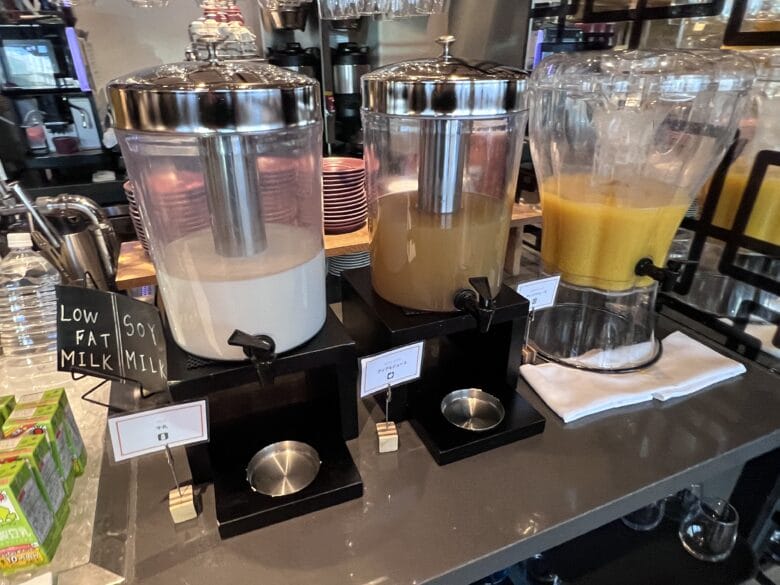 コートヤード新大阪　コートヤードマリオット新大阪ステーション　朝食　和食