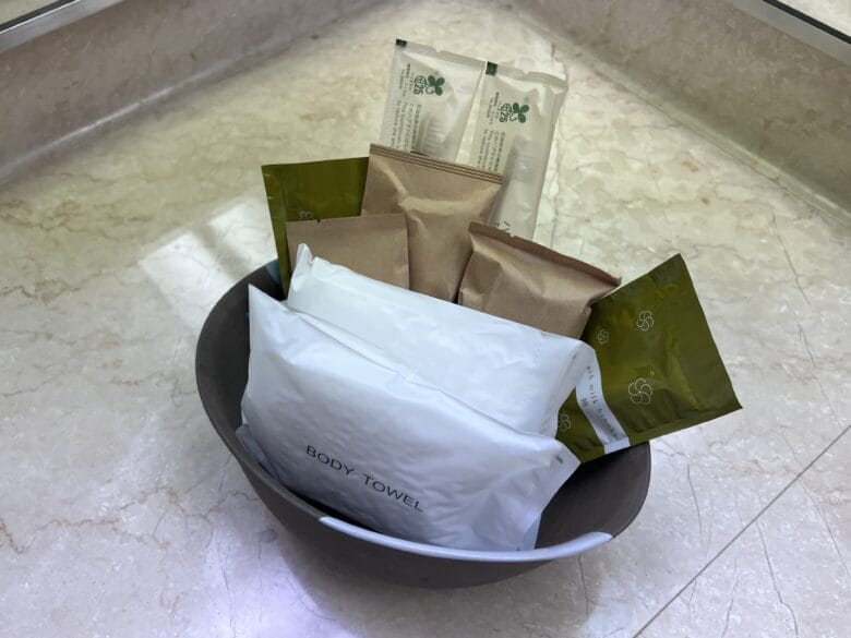 プリンス京都　アメニティー　化粧品