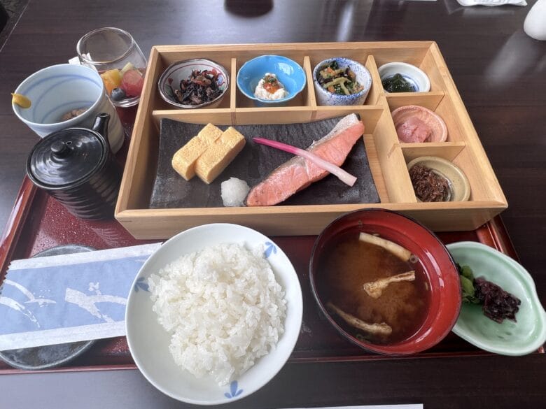 シェラトン都ホテル東京 朝食 和食 カリフォルニア